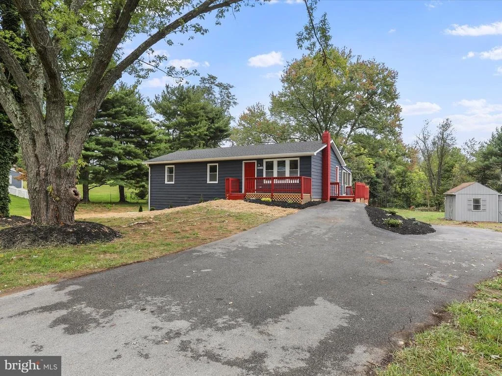 Photo of 11905 BOYD ROAD