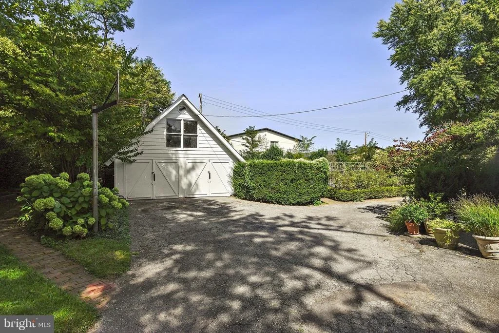 Photo of 14 CEDAR AVENUE