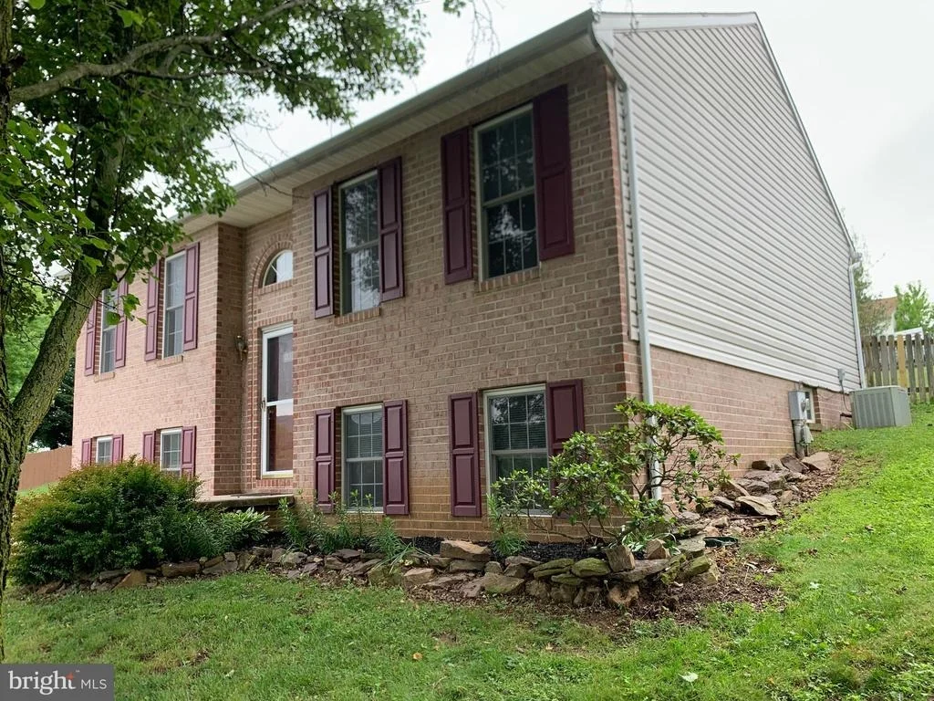 Photo of 108 GABRIEL COURT