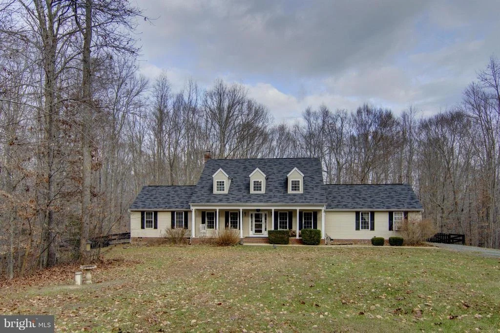 Photo of 270 TACKETTS MILL ROAD