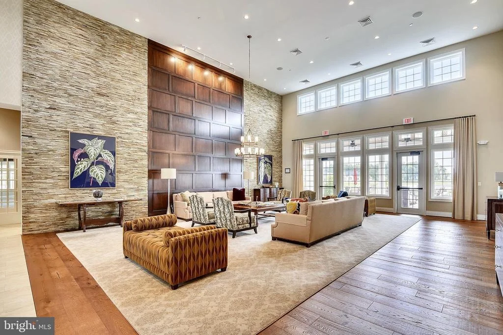 Photo of 2936 LEVEE DRIVE