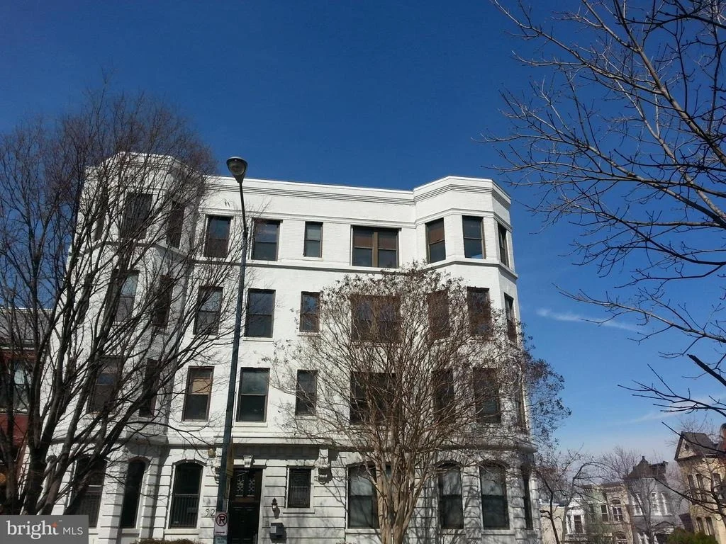Photo of Unit 301 at 520 E STREET NE