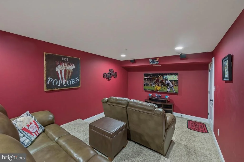 Photo of 1315 VOLUNTEER DRIVE