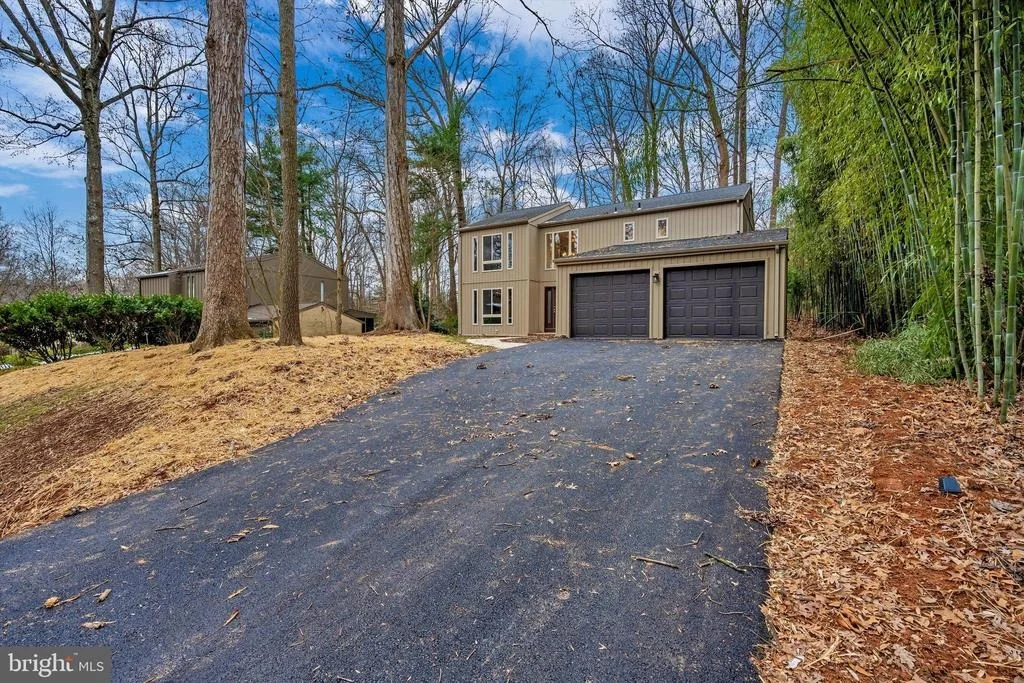 Photo of 10402 GREAT ARBOR DRIVE