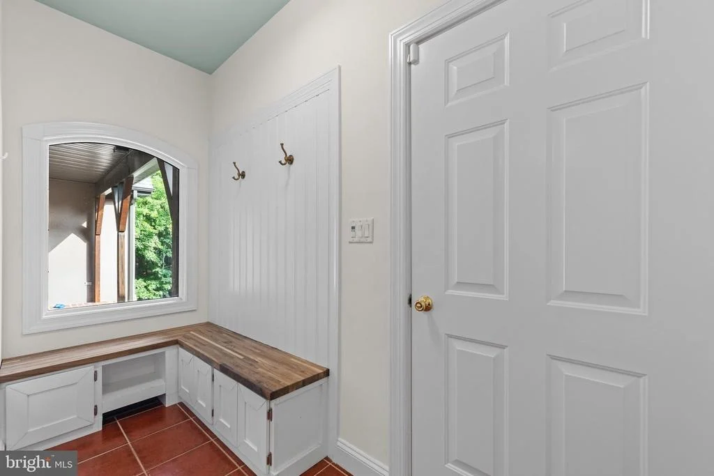 Photo of 123 GLADE CIRCLE W