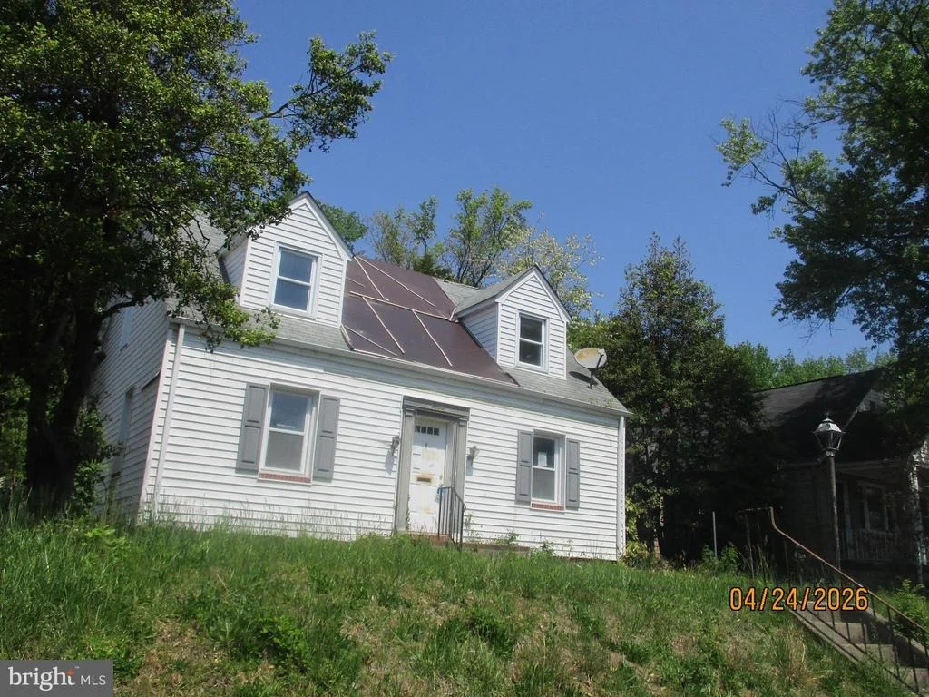 Photo of 4604 POWELL AVENUE