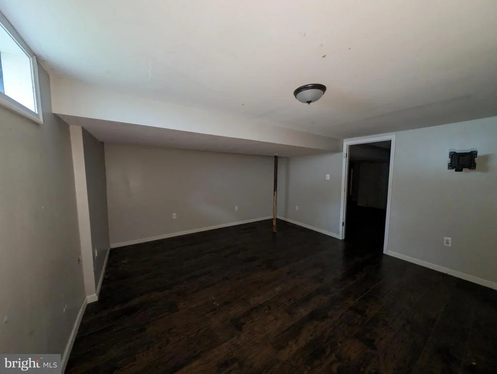 Photo of 503 CATALPA LANE