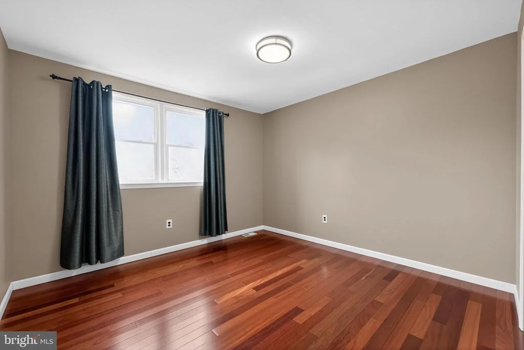 Photo of 1200 CARDINAL LANE