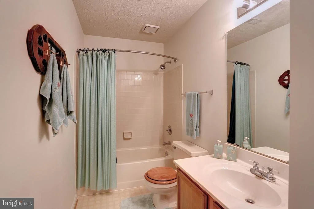 Photo of 2317 SNOWFLAKE DRIVE