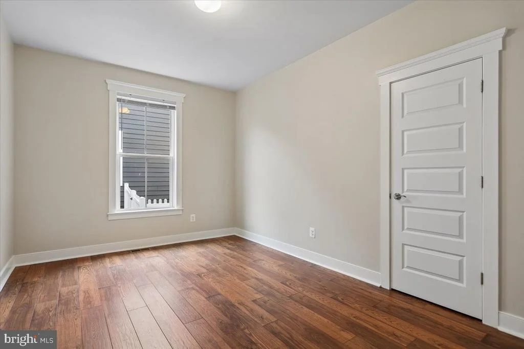 Photo of 1002 PIPERS BROOK DRIVE