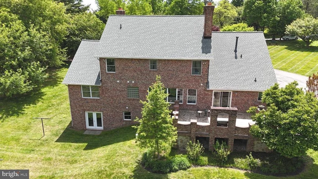Photo of 18400 NEW CUT ROAD