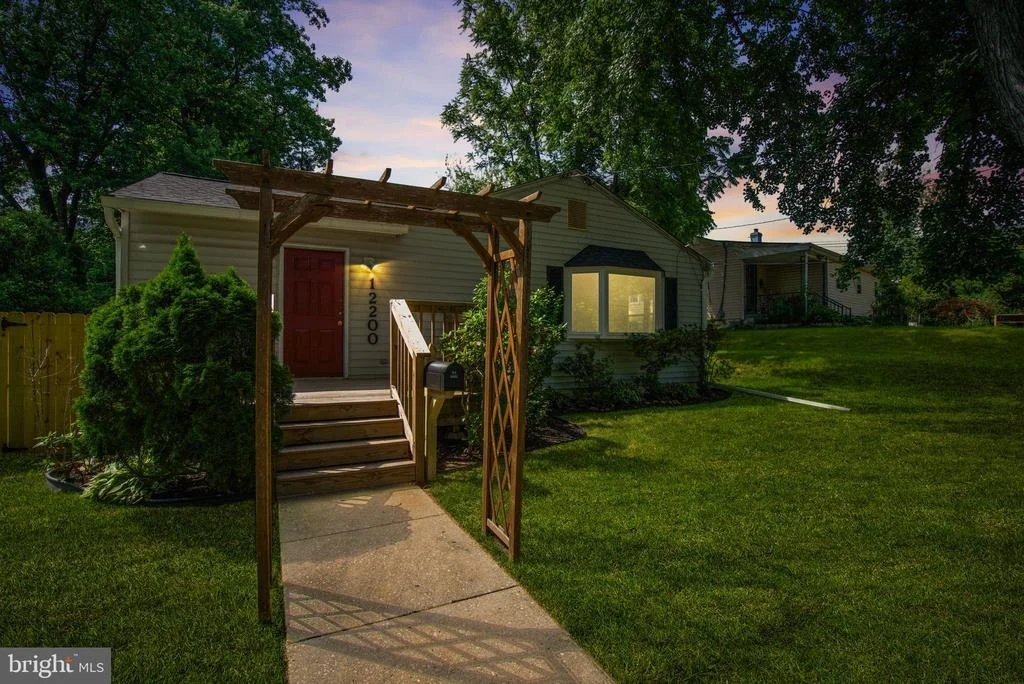 Photo of 12200 VALLEYWOOD DRIVE