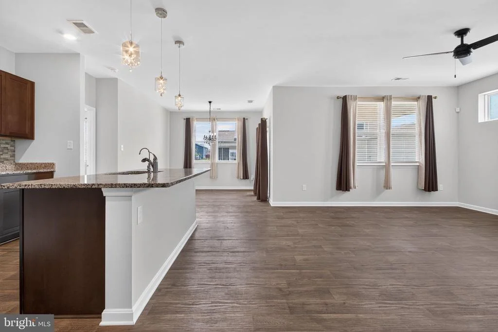 Photo of 20583 SMITHFIELD CIRCLE