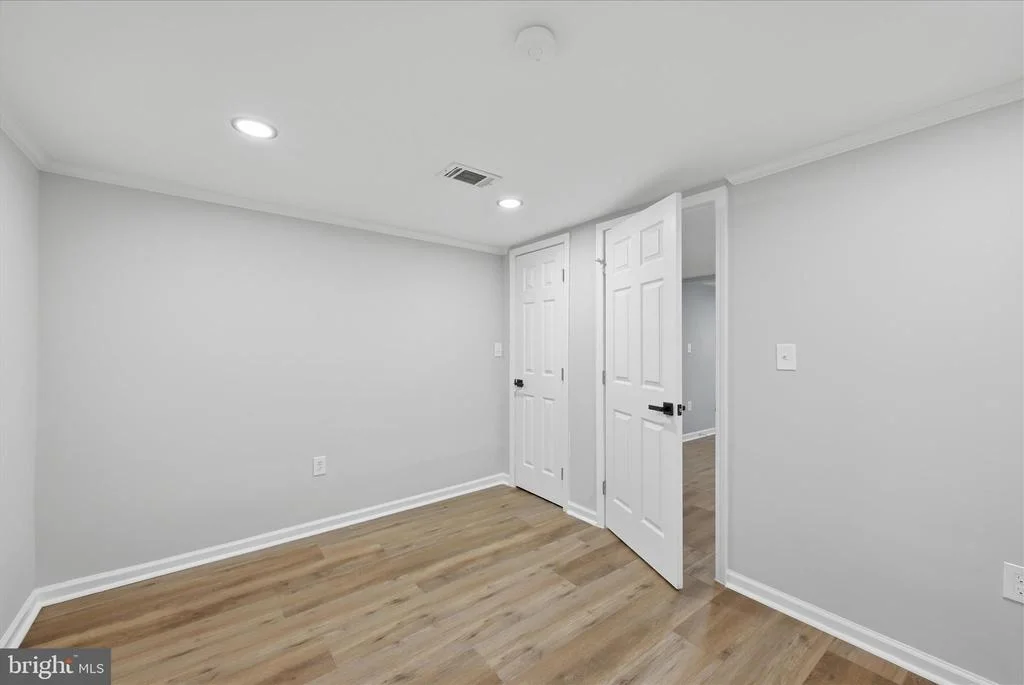 Photo of 2639 LOGMILL ROAD