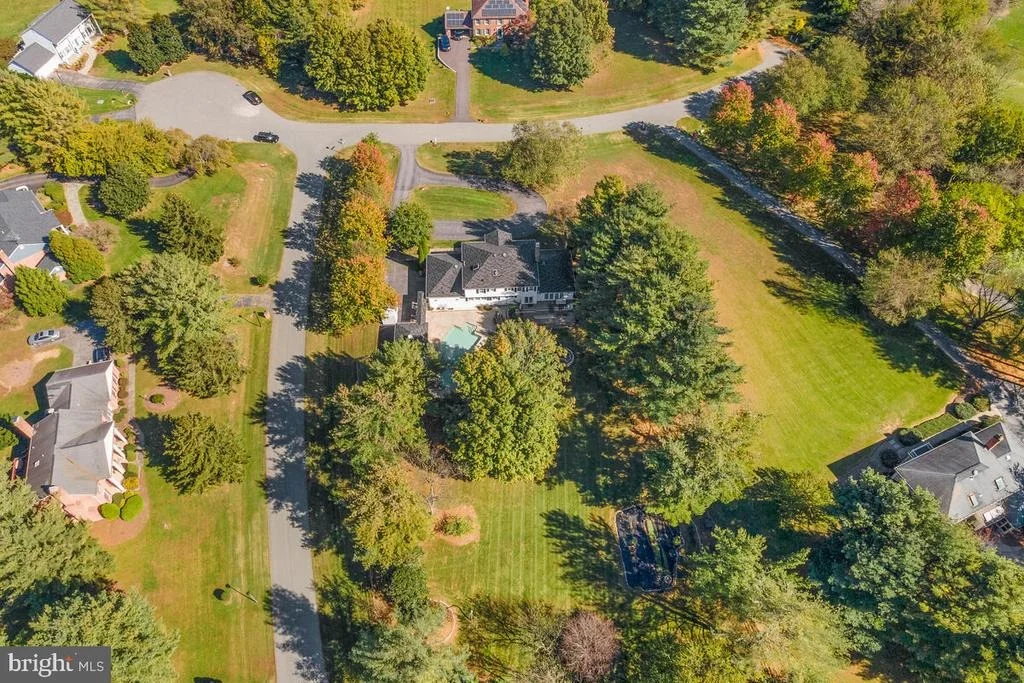 Photo of 8516 PADDOCKVIEW DRIVE