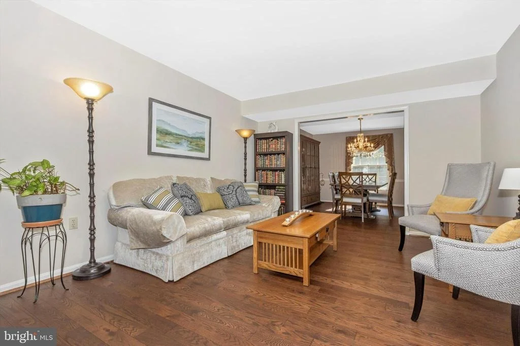 Photo of 8231 FOX HUNT LANE
