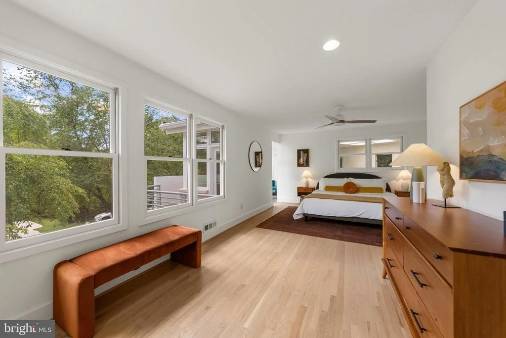 Photo of 1435 WAGGAMAN CIRCLE
