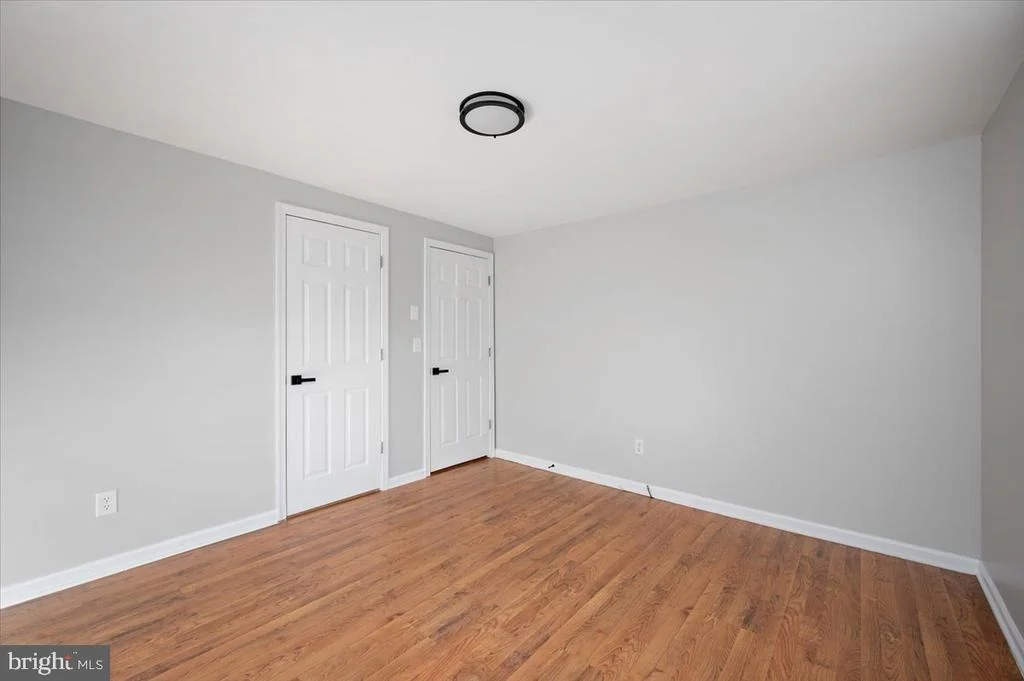 Photo of 12275 FOX DEN LN