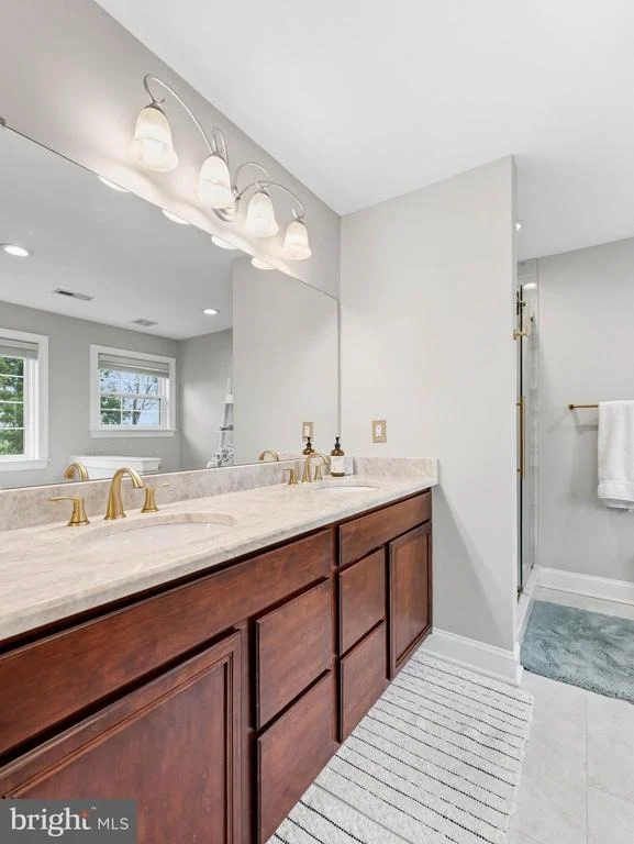 Photo of 616 BAINBRIDGE DRIVE