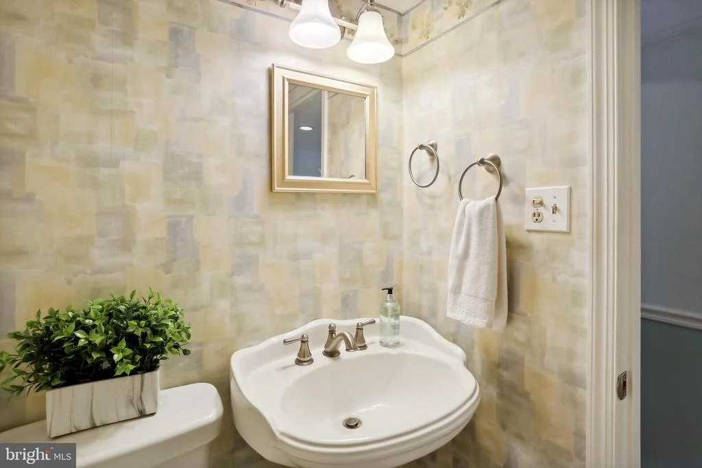 Photo of 4001 BARNSLEY LANE