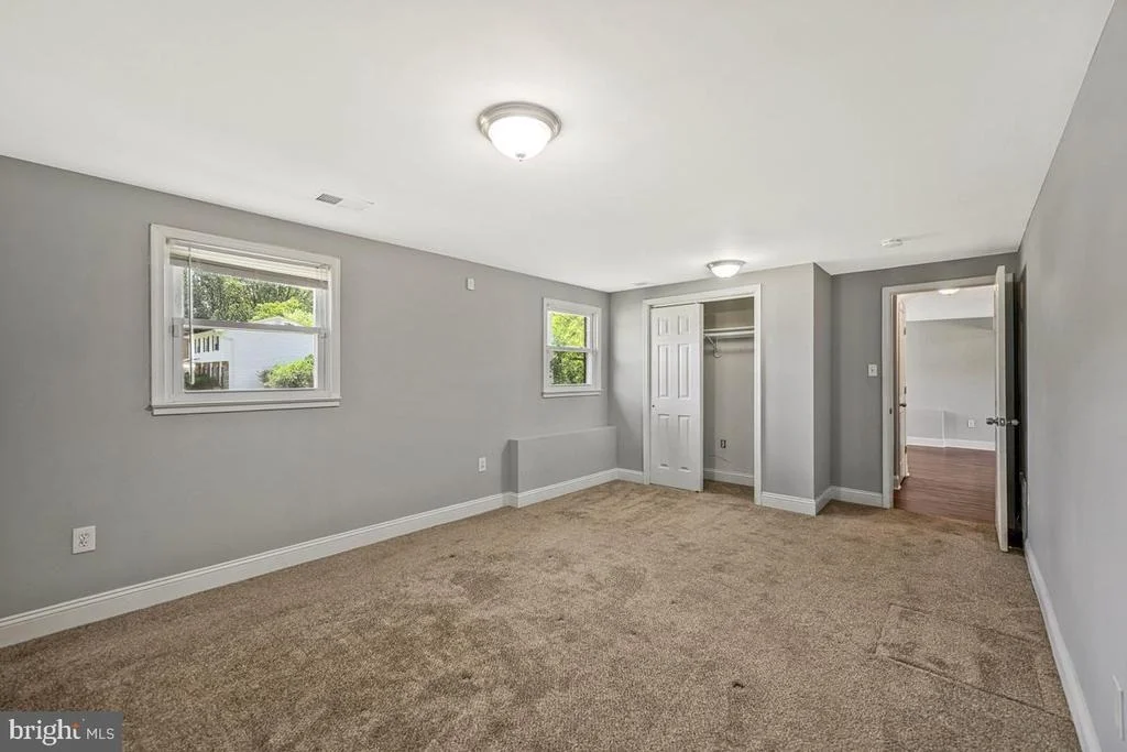Photo of 409 UNIVERSITY DRIVE