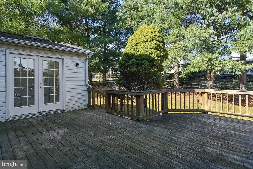 Photo of 813 POINTER RIDGE DRIVE