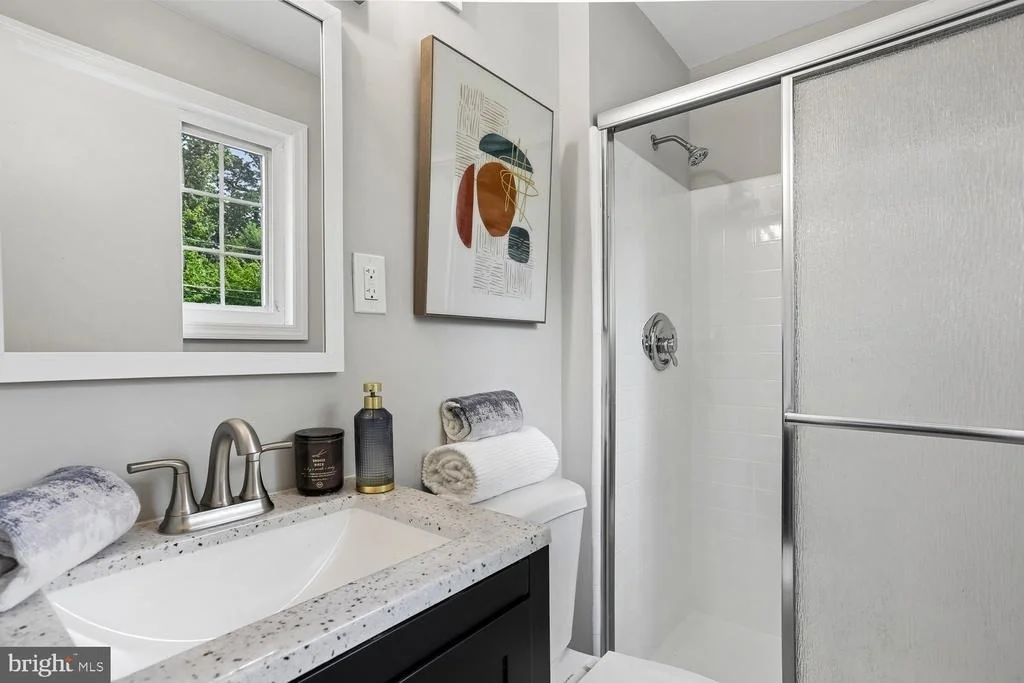 Photo of 811 KENBROOK DRIVE