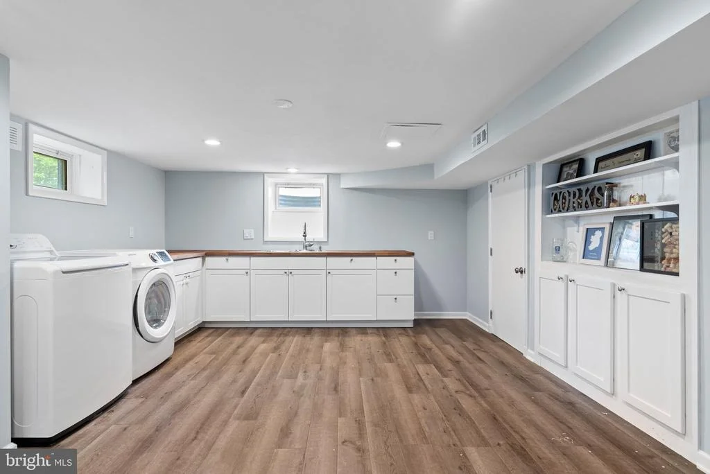 Photo of 21 DECOU AVENUE