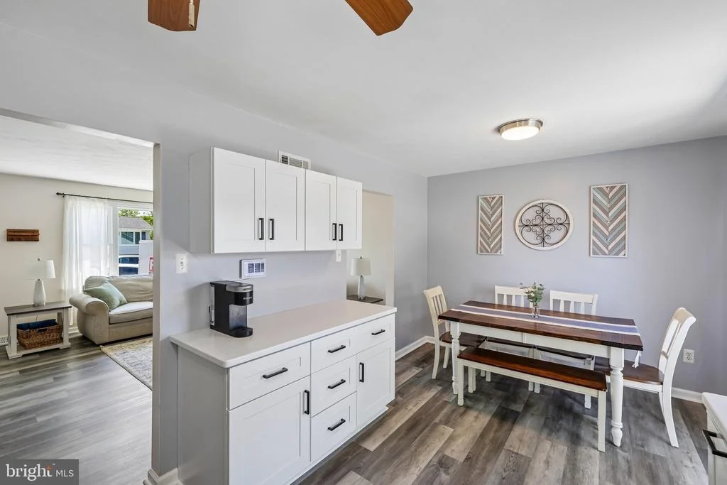 Photo of 904 HORIZON ROAD