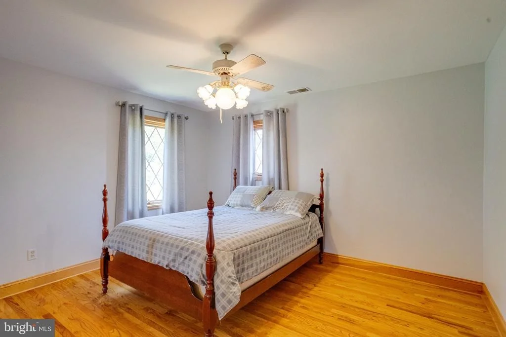 Photo of 2300 KINGS ARMS DRIVE