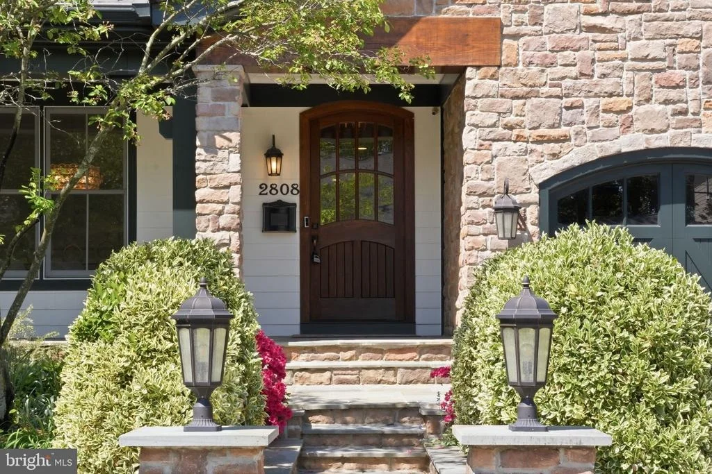 Photo of 2808 JOHN MARSHALL DRIVE