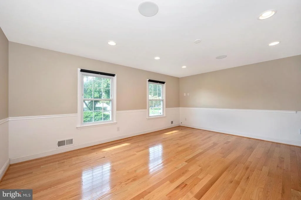 Photo of 1306 LEISTER DRIVE