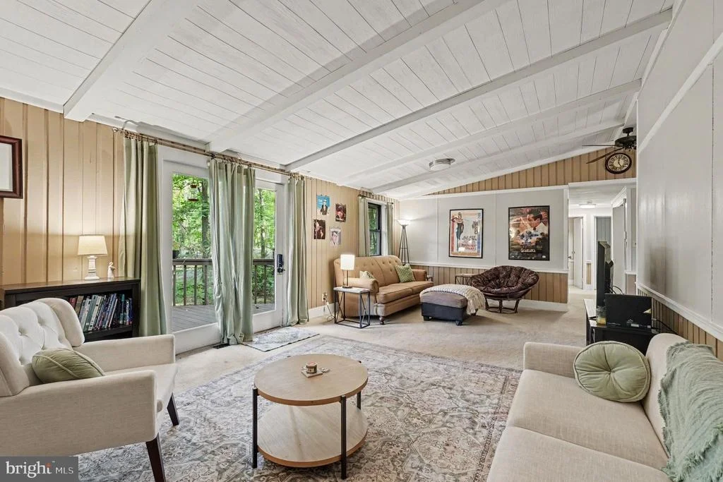 Photo of 222 CREEKSIDE DRIVE