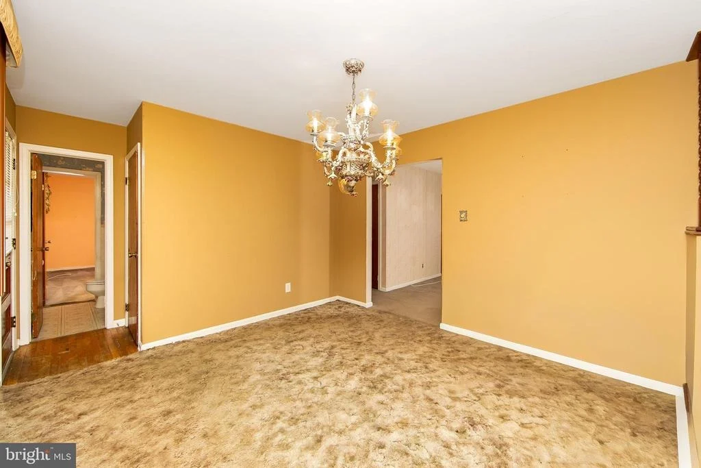Photo of 313 KINGS HIGHWAY