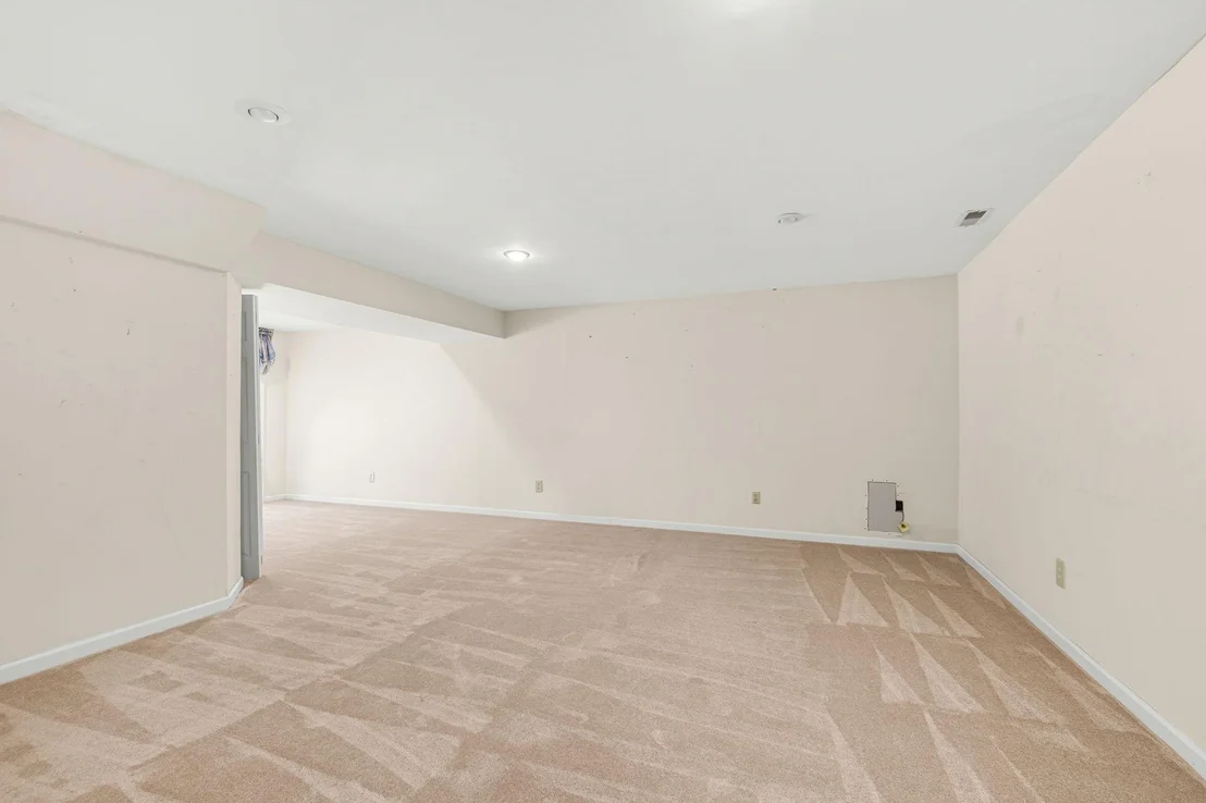 Photo of 13123 SERPENTINE WAY