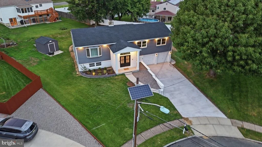 Photo of 9 BUCKNELL DRIVE
