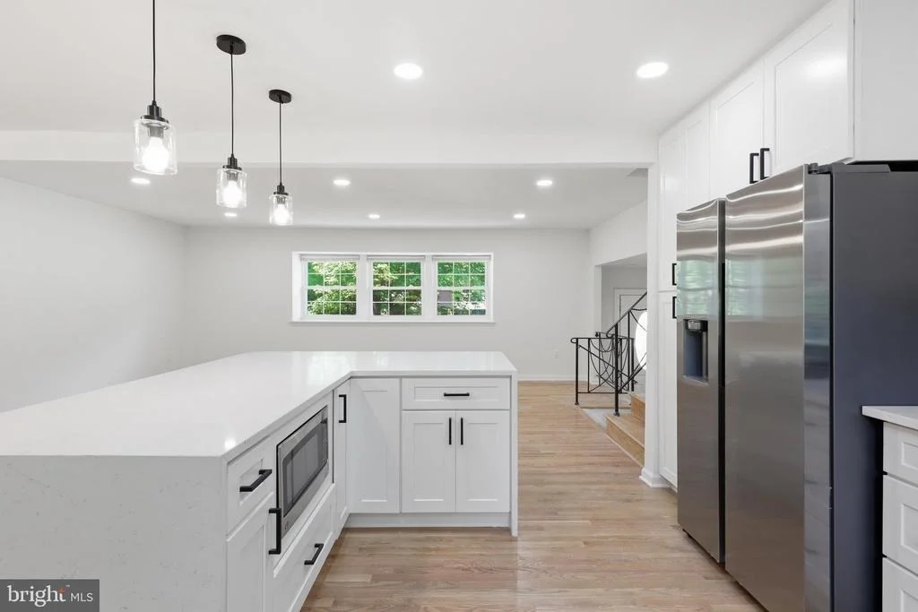 Photo of 716 CALVERT LANE