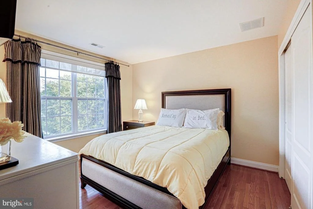 Photo of 1413 OLMSTED DRIVE