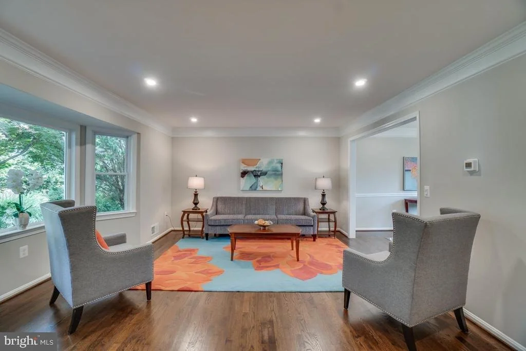 Photo of 913 SADDLEBACK COURT