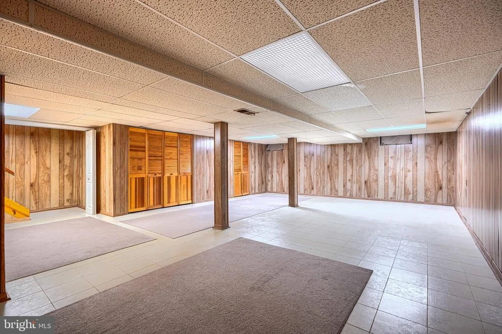 Photo of 323 MONTGOMERY DRIVE