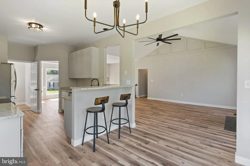 Photo of 203 FOREST AVENUE