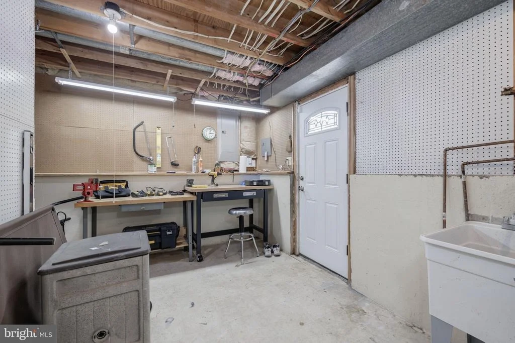 Photo of 9767 TURNBUCKLE DRIVE