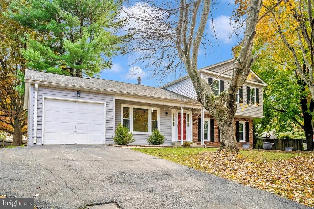 Photo of 15428 PEACH LEAF DRIVE