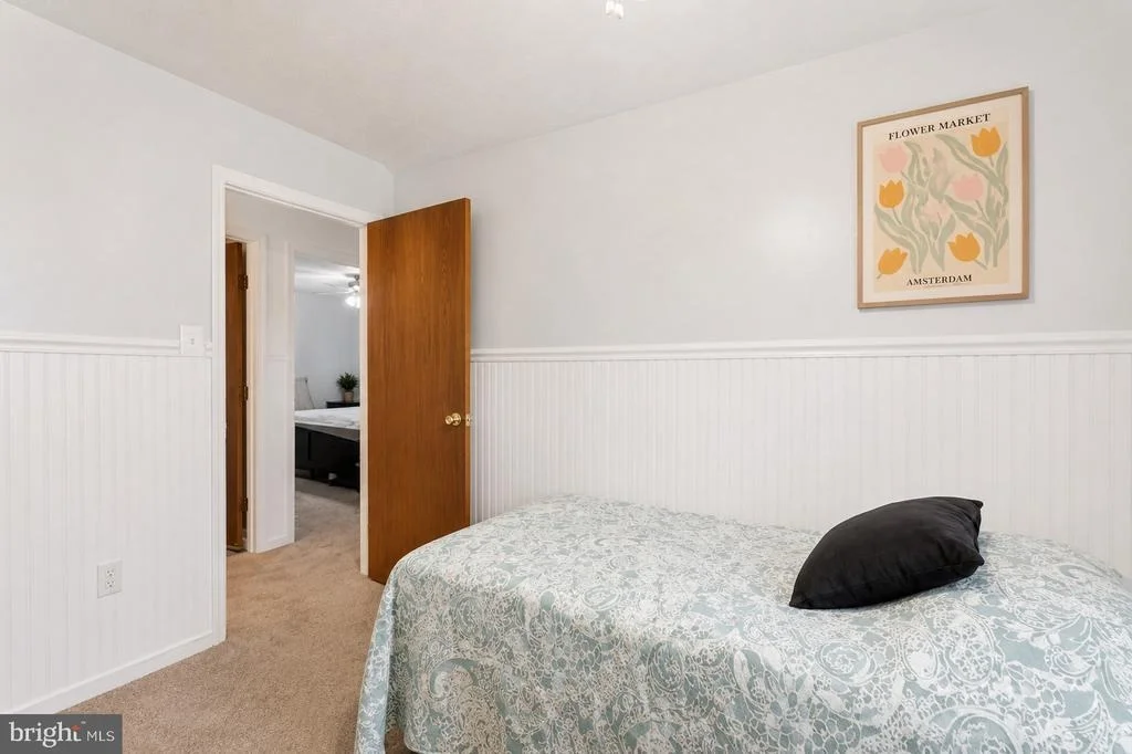 Photo of 903 HARVEY LANE