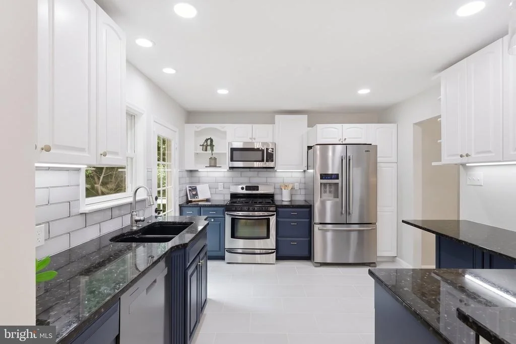 Photo of 7113 HADLOW COURT