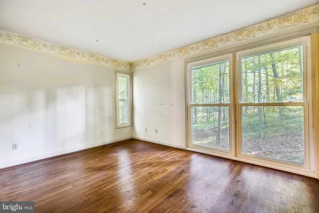 Photo of 8206 BONDAGE DRIVE