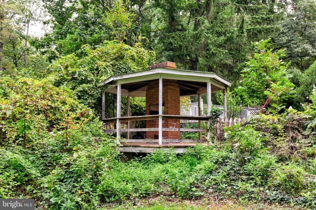 Photo of 228 LEPPO ROAD