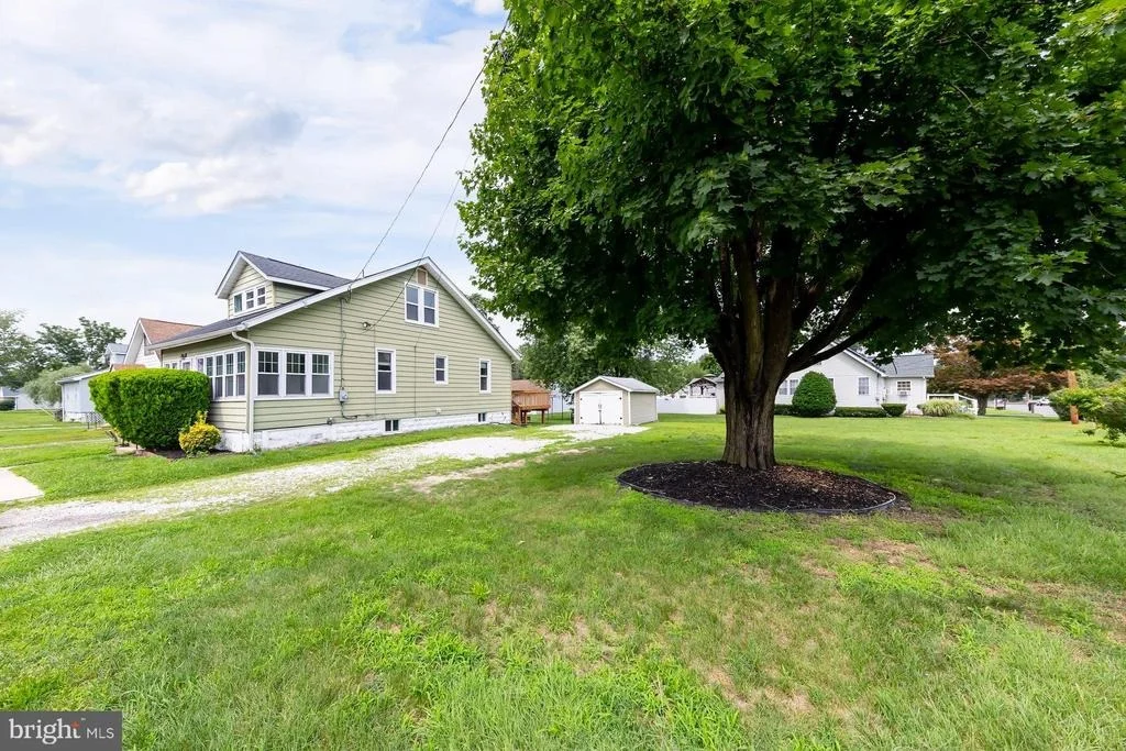 Photo of 16 MANTUA ROAD