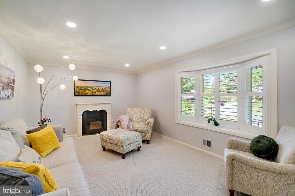 Photo of 5101 AMPTHILL DRIVE