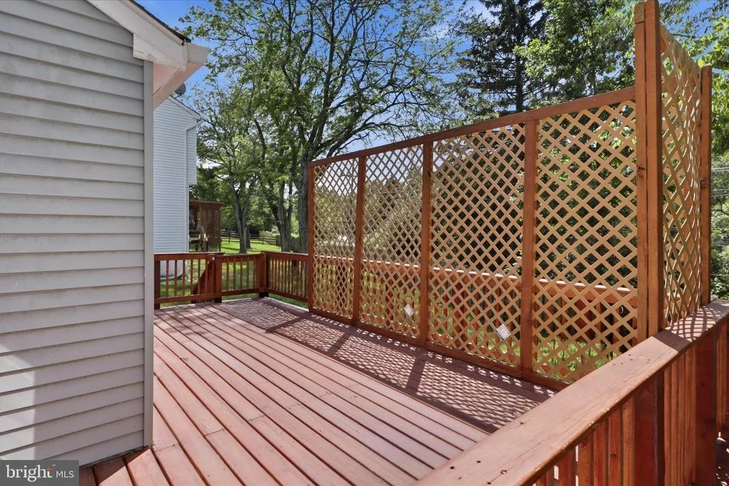 Photo of 8615 AQUEDUCT ROAD